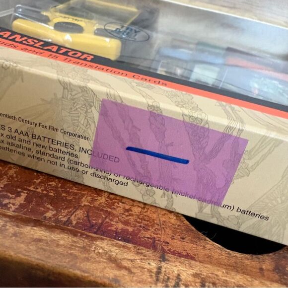 Disney Avatar Na'vi Translator Toy with Translation Cards New in Box - Picture 6 of 6